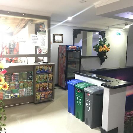 Hotel Calipso Marinilla Εξωτερικό φωτογραφία