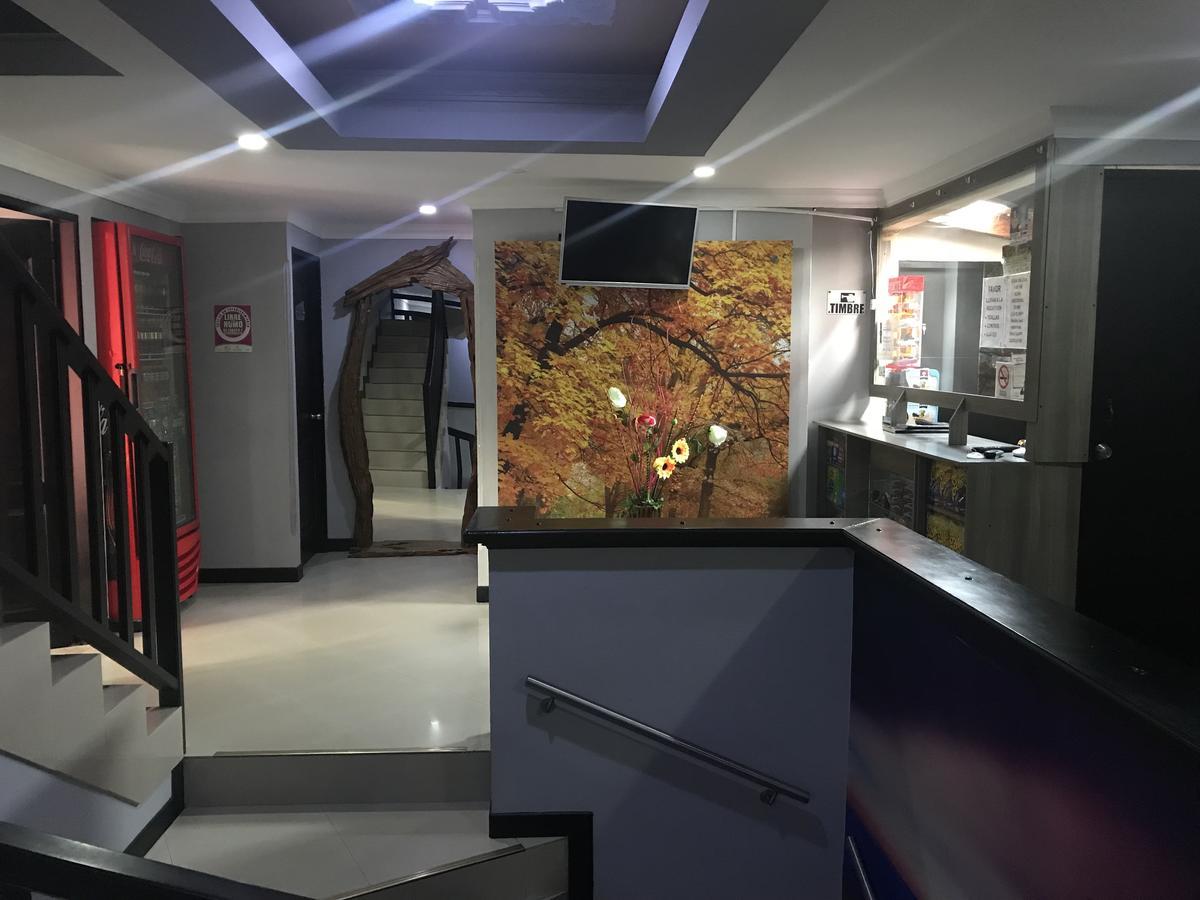Hotel Calipso Marinilla Εξωτερικό φωτογραφία