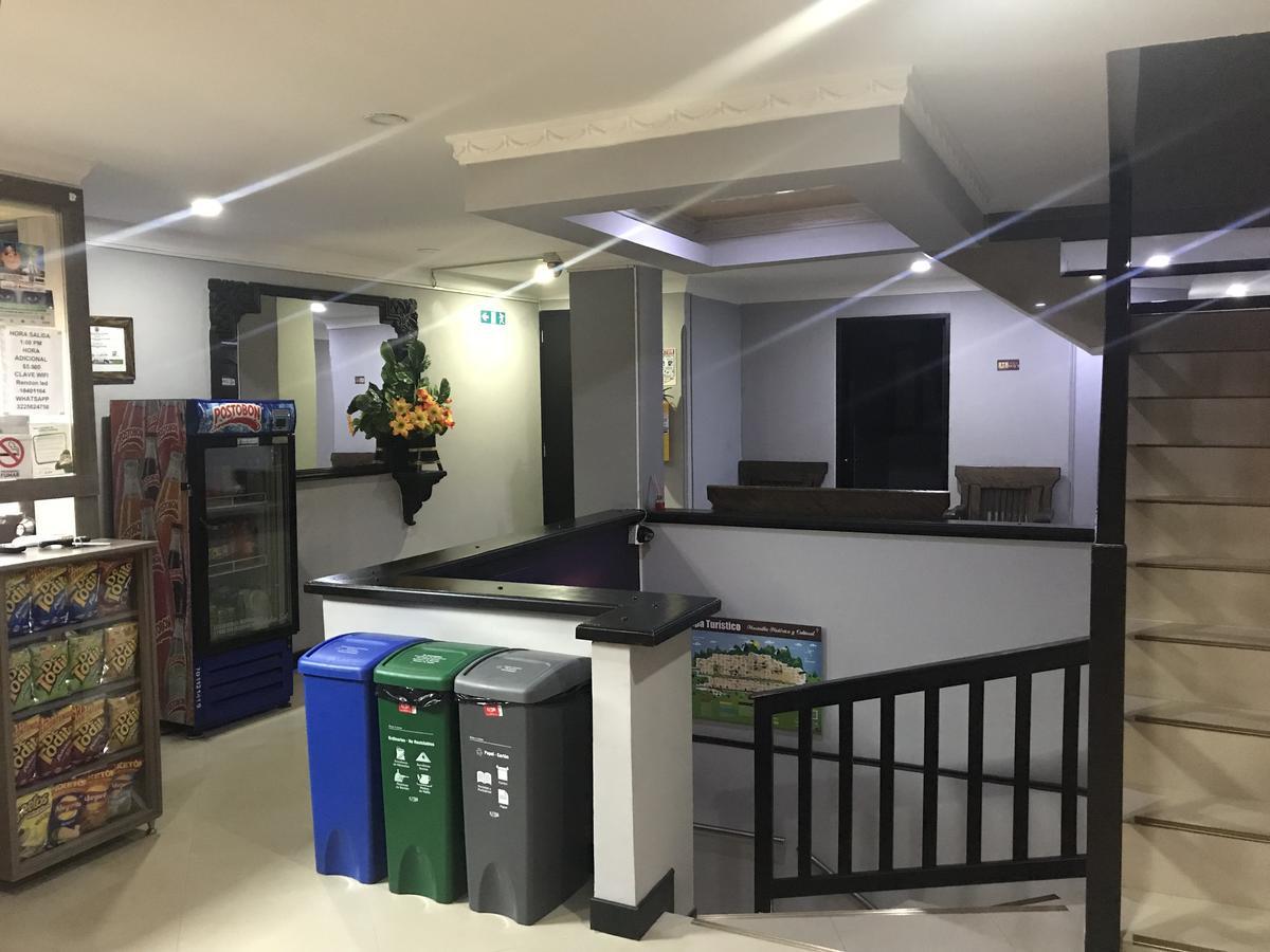 Hotel Calipso Marinilla Εξωτερικό φωτογραφία